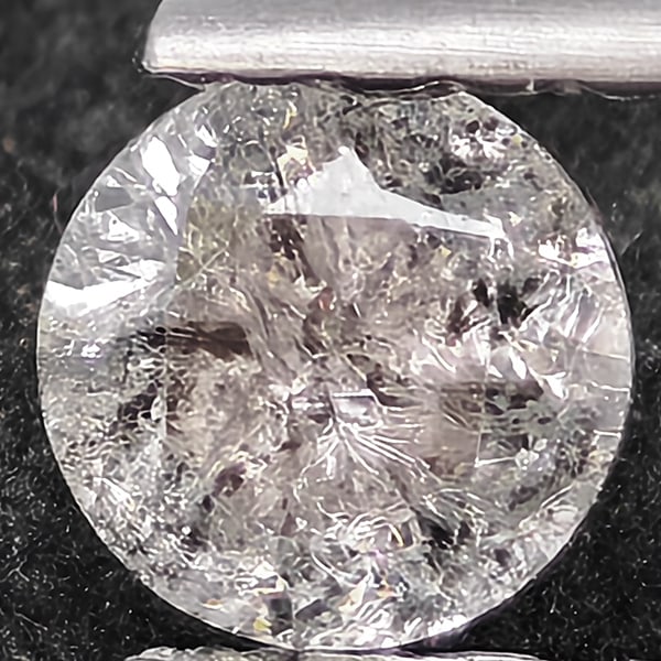 Natural White Loose Diamond 0.31 Ct. Round Diamond Cut 4 Mm: Product ID: 502100537 Product Name: Natural Natural Diamond Weight: 0.31 CT. Size: 4 x 4 x 2.5 MM. Shape: Round Diamond Cut Color: White Clarity:SI1 Luster: Good Gems Origin: Belgium Treatment: Treate