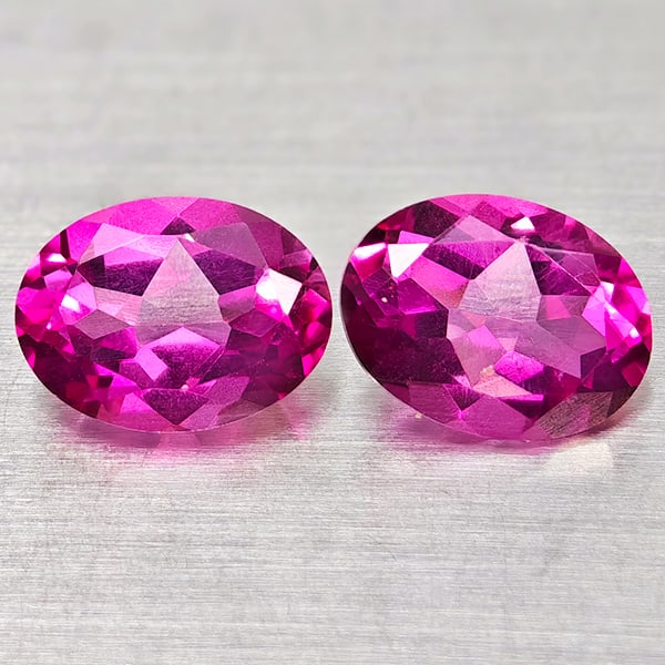 Natural Pink Topaz 3.12 Ct. 2 Pcs. Clean Oval Shape 8 x 6 Mm. Gemstone From Brazil: Product ID: 807168231 Product Name: Natural Topaz Weight: 3.12 CT. Size: 8 x 6 x 4.3 MM. Shape: Oval Shape Color: Pink Clarity:IF Luster: Very Good Gems Origin: Brazil Treatment: Treated Crystal Struc