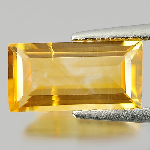 Natural Yellow Citrine 2.40 Ct. Baguette Shape 12.1 x 6.1 Mm Gemstone from Brazil: Product ID: 801812715 Product Name: Natural Citrine Weight: 2.40 CT. Size: 12.1 x 6.1 x 3.8 MM. Shape: Baguette Color: Yellow Clarity:SI1 Luster: Good Gems Origin: Brazil Treatment: Unheated Crystal S