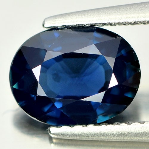 Natural Blue Sapphire 1.92 Ct. VVS Oval Shape 8.72 x 6.67 Mm. Gemstone From Madagascar: Product ID: 806007595 Product Name: Natural Blue Sapphire Weight: 1.92 CT. Size: 8.72 x 6.67 x 3.85 MM. Shape: Oval Color: Blue Clarity:VVS Luster: Good Gems Origin: Madagascar Treatment: Heated Cryst