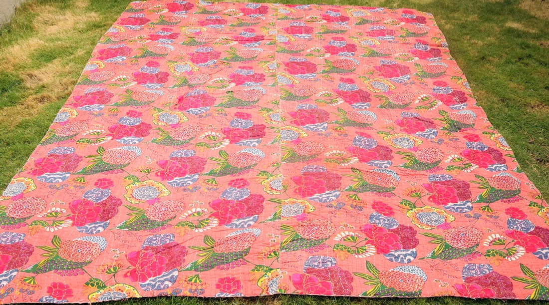 Floral Print Kantha Quilt Indian Pure Cotton Kantha 86X110 Inch: Product ID: 250816195047 Work:- Kantha Hand Stitched Work Colour:- Multi Colour (As show in the Image) Material :- 100% Cotton Fabric Size:- 86X110 Inch (Queen Kantha Quilt) Weight:- 1.550 Kg Washing: