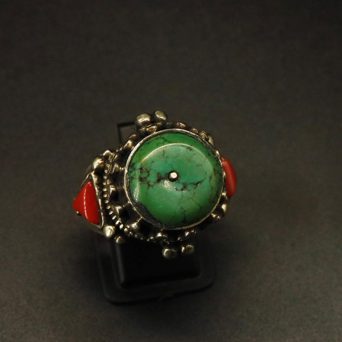 Old & Rare!! Old Turquoise & Coral Handmade Vintage Ring - 11 MM: Product ID: 250928164513 Product - Tibetan Natural Handmade Ring Gemstone - Natural Old Turquoise & Coral Ring Size - 11 MM Weight - 13 Gram Metal - Brass & Copper mix Metal Origin - Nepal Country/Reg