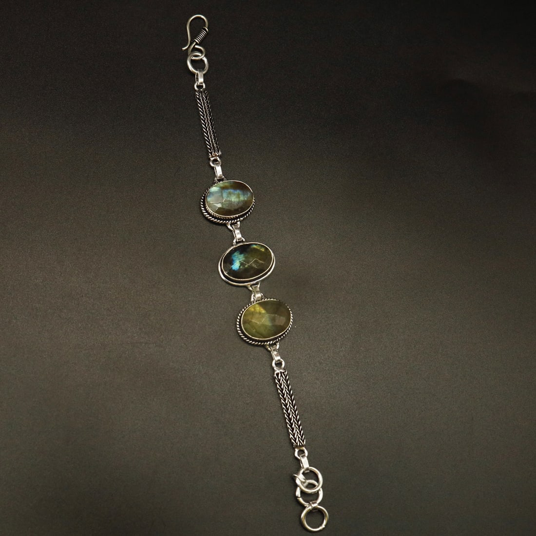 Natural Labradorite Handmade Silver Plated Bracelet: Product ID: 250930130646 Product - Natural Handmade Bracelet Gemstone - Natural Labradorite Size - 7 Inch Weight - 22 gram Metal - Silver Plated Gemstone Origin - Canada Country/Region of Manufacture