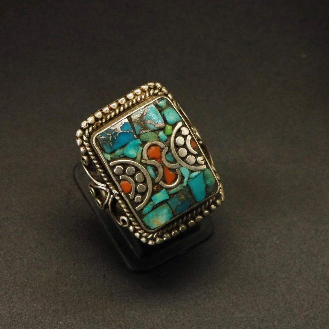 Tibetan Old Turquoise & Coral Handmade Designer Choker Ring - 7 MM (1 of 3)