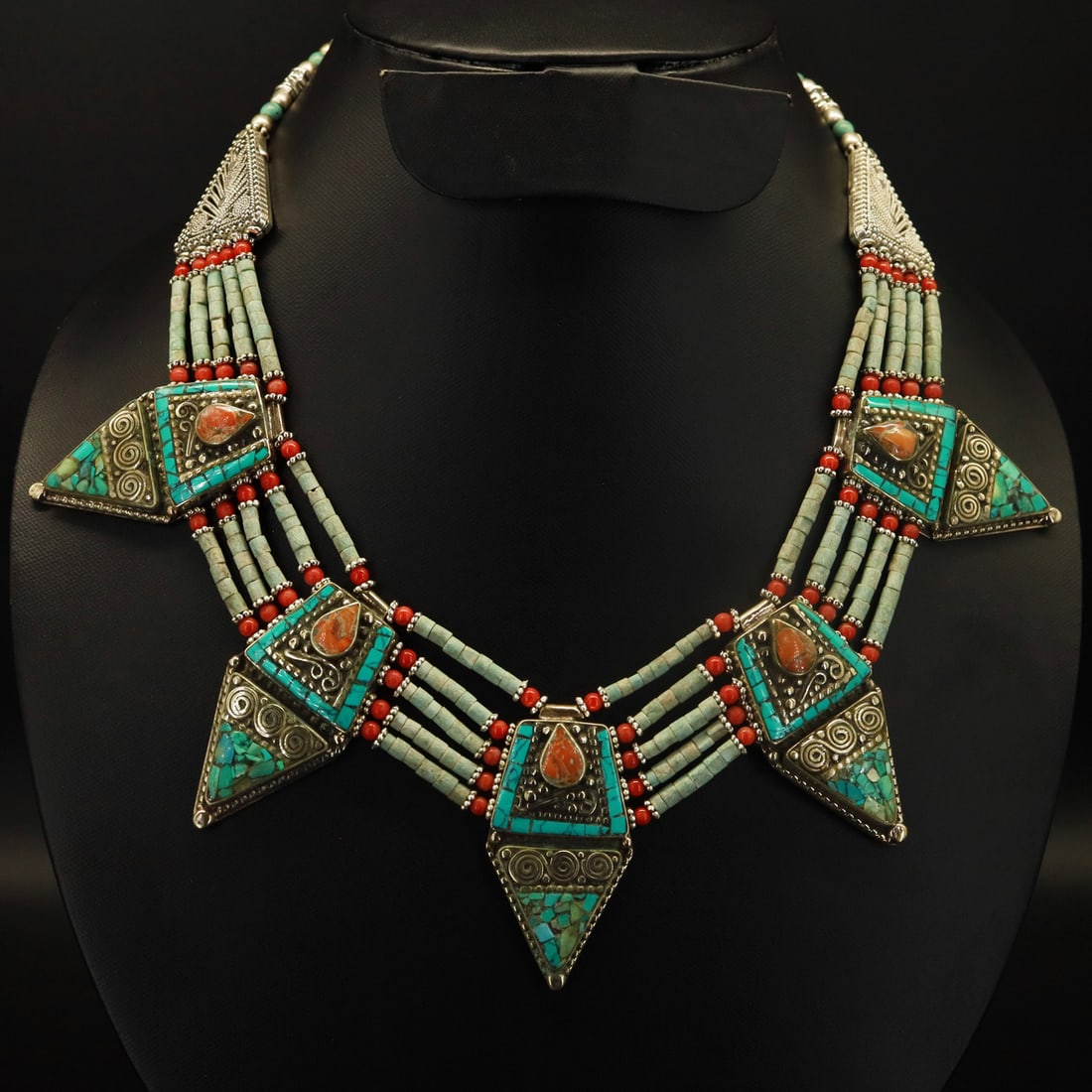 Tibetan Old Turquoise & Coral Handmade Vintage Designer Necklace: Product ID: 251002152332 Product - Tibetan Handmade Necklace Gemstone - Natural Turquoise & Coral Size - 18 Inch Long Weight - 100 Gram Approx Metal - Brass & Copper mix Metal Origin - Nepal Country/R