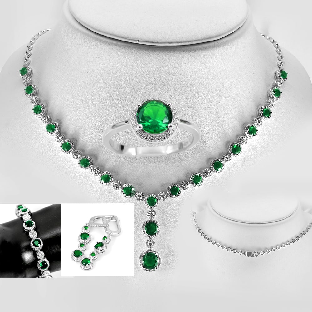 925 Sterling Silver Jewelry Sets Necklace 16 Inch. Bracelet 7.5 Inch. Earrings and Ring Size 6: Product ID: 207103312 Product Name: Natural Fashion Jewelry Weight: 48.31 CT. Size: 16 Inch MM. Shape: Round Color: Green Clarity:IF Luster: Good Gems Origin: Thailand Treatment: Unheated Crystal Stru