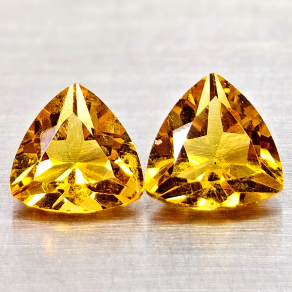 Natural Yellow Citrine 1.98 Ct 2 Pcs. Trilliant Shape Gemstones From Brazil: Product ID: 801815095 Product Name: Natural Citrine Weight: 1.98 CT. Size: 7 x 7 x 4.4 to 6.8 x 6.8 x 4.1 MM. Shape: Trilliant Color: Yellow Clarity:IF Luster: Good Gems Origin: Brazil Treatment: Unhe