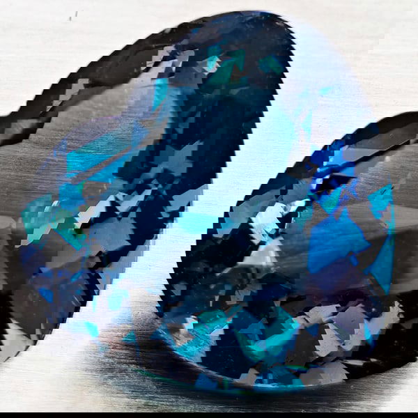 Natural London Blue Topaz 5.06 Ct. Heart Shape 11.1 x 10.4 Mm Gemstone From Brazil: Product ID: 807168352 Product Name: Natural Blue Topaz Weight: 5.06 CT. Size: 11.1 x 10.4 x 6 MM. Shape: Heart Shape Color: London Blue Clarity:VVS - VSI Luster: Good Gems Origin: Brazil Treatment: Tr