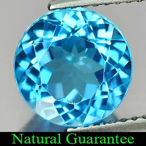 Natural Swiss Blue Topaz 3.60 Ct. VVS Round Shape 9.2 Mm. Gemstone From Brazil: Product ID: 807156129 Product Name: Natural Blue Topaz Weight: 3.60 CT. Size: 9.2 x 9.2 x 5.8 MM. Shape: Round Color: Blue Clarity:VVS Luster: Good Gems Origin: Brazil Treatment: Treated Crystal Struc