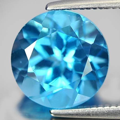 Natural Swiss Blue Topaz 3.64 Ct. Round Shape 9.2 Mm Gemstone From Brazil: Product ID: 807156055 Product Name: Natural Blue Topaz Weight: 3.64 CT. Size: 9.2 x 9.2 x 6.5 MM. Shape: Round Color: Swiss Blue Clarity:SI Luster: Good Gems Origin: Brazil Treatment: Treated Crystal