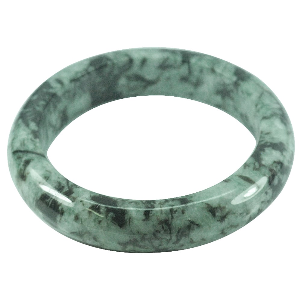 Natural Green Jade Bangle 550 Ct. Round Shape 89 x 60 x 16 Mm. Gemstone: Product ID: 819815288 Product Name: Natural Jade Weight: 550.00 CT. Size: 89 x 60 x 16 MM. Shape: Round Color: Green Clarity:Opaque Luster: Good Gems Origin: Thailand Treatment: Unheated Crystal Struc