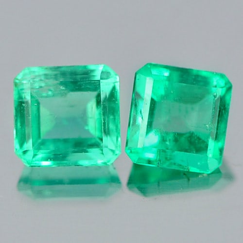 Natural Green Emerald 0.48 Ct. 2 Pcs. Octagon Shape 3.5 x 3.5 Mm. Gemstone From Columbia (1 of 3)
