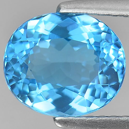 Natural Swiss Blue Topaz 2.52 Ct. Oval Shape 9 x 7.6 Mm Gemstone From Brazil: Product ID: 807155058 Product Name: Natural Blue Topaz Weight: 2.52 CT. Size: 9 x 7.6 x 4.7 MM. Shape: Oval Color: Swiss Blue Clarity:VVS Luster: Good Gems Origin: Brazil Treatment: Treated Crystal St