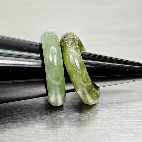 Natural Green Jade 24.13 Ct. 2 Pcs Round Cabochon Rings Size 4.5 Gemstones: Product ID: 819814711 Product Name: Natural Gemstones Weight: 24.13 CT. Size: 21 x 15 MM. Shape: Round Cabochon Color: Multi-Color Clarity:Opaque Luster: Good Gems Origin: Burma Treatment: Unheated Cr