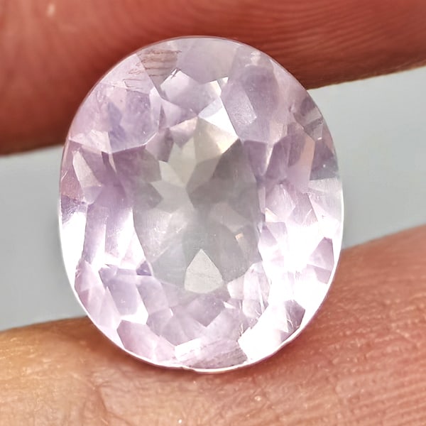 Natural Rose Pink Quartz 3.33 Ct. Oval Shape 10.4 x 8.9 Mm. Gemstone From Brazil: Product ID: 805529934 Product Name: Natural Quartz Weight: 3.33 CT. Size: 10.4 x 8.9 x 6.5 MM. Shape: Oval Color: Rose Pink Clarity:VSI Luster: Good Gems Origin: Brazil Treatment: Unheated Crystal Str
