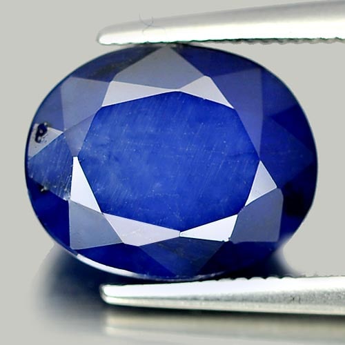 Natural Deep Blue Sapphire 5.56 Ct. Oval Shape 11.1 x 9.1 Mm Gemstone from Madagascar: Product ID: 806011335 Product Name: Natural Blue Sapphire Weight: 5.56 CT. Size: 11.1 x 9.1 x 6.3 MM. Shape: Oval Color: Deep Blue Clarity:Opaque Luster: Good Gems Origin: Madagascar Treatment: Heated