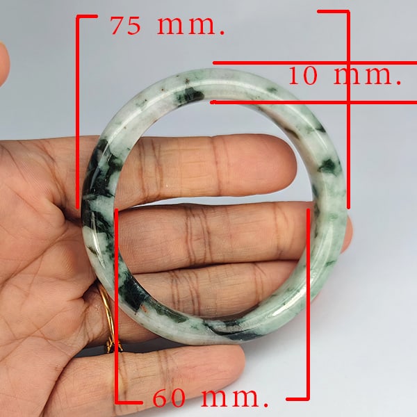 Natural Mutil Color Jade Bangle 221.97 Ct. Diameter 75 x 60 Mm. Gemstone from Thailand: Product ID: 819816142 Product Name: Natural Gemstones Weight: 221.97 CT. Size: 75 x 60 x 10 MM. Shape: Round Color: Multi-Color Green Clarity:Opaque Luster: Good Gems Origin: Thailand Treatment: Unhea