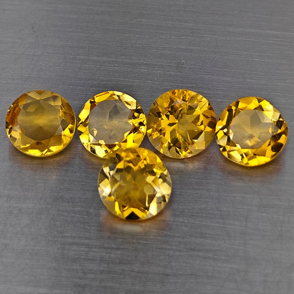 Natural Yellow Citrine 5.70 Ct. 5 Pcs Round Shape 7.4 Mm Gemstone from Brazil: Product ID: 801815532 Product Name: Natural Citrine Weight: 5.70 CT. Size: 7.4 x 7.4 x 4.3 MM. Shape: Round Color: Yellow Clarity:VSI Luster: Good Gems Origin: Brazil Treatment: Unheated Crystal Struc