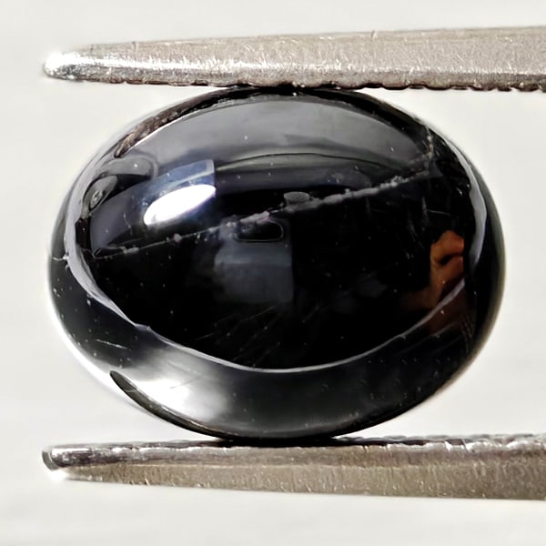 Natural Black Spinel 3.07 Ct. Oval Cabochon Shape 9.2 x 7.1 Mm Gemstone From Thailand: Product ID: 806609908 Product Name: Natural Spinel Weight: 3.07 CT. Size: 9.2 x 7.1 x 4.3 MM. Shape: Oval Cabochon Color: black Clarity:Opaque Luster: Good Gems Origin: Thailand Treatment: Unheated Cr