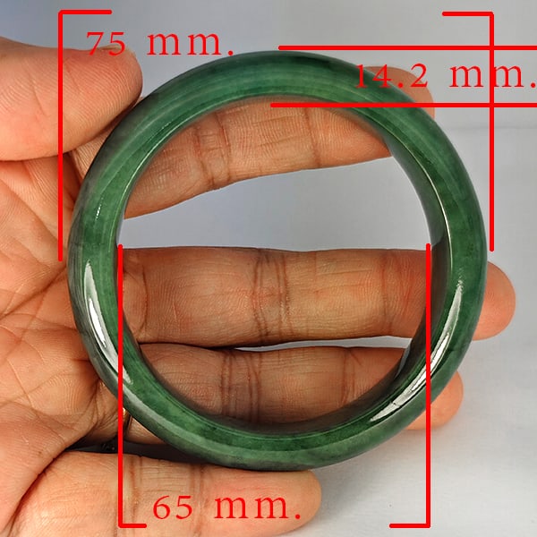 Natural Genuine Mutil Color Jade 342.80 Ct. Bangle Round Diameter 75 x 65 Mm Gemstone from Thailand: Product ID: 819816041 Product Name: Natural Gemstones Weight: 342.80 CT. Size: 75 x 65 x 14.2 MM. Shape: Round Color: Multi-Color Clarity:Opaque Luster: Good Gems Origin: Thailand Treatment: Unheated 