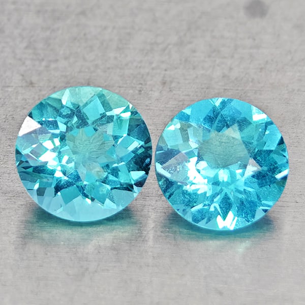 Natural Paraiba Color Apatite 1.03 Ct. 2 Pcs Round Shape 5.1 Mm Gemstones from Tanzania: Product ID: 800613637 Product Name: Natural Apatite Weight: 1.03 CT. Size: 5.1 x 5.1 x 3 MM. Shape: Round Color: Neon Blue Clarity:SI1 Luster: Good Gems Origin: Tanzania Treatment: Unheated Crystal St