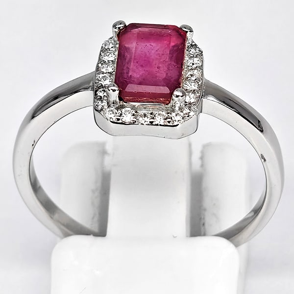 Natural Red Ruby 925 Sterling Silver Ring Jewelry 2.40 Grams Size 8 (1 of 3)