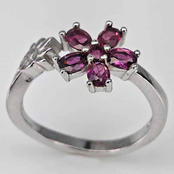 Natural Purplish Pink Rhodolite Garnet 925 Sterling Silver Ring Jewelry 3.05 Grams Size 8 (1 of 3)