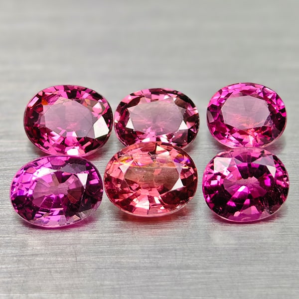 Natural Pink Tourmaline 2.80 Ct. 6 Pcs Oval Shape 5.6 x 4.6 Mm. Gemstones From Nigeria: Product ID: 807250771 Product Name: Natural Tourmaline Weight: 2.80 CT. Size: 5.6 x 4.6 x 3.1 MM. Shape: Oval Shape Color: Pink Clarity:VSI Luster: Good Gems Origin: Nigeria Treatment: Unheated Crysta