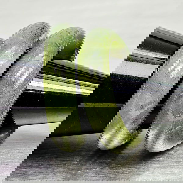 Natural Green Jade Rings 23.45 Ct. 2 Pcs Round Cabochon Size 4.5 Gemstones: Product ID: 819814727 Product Name: Natural Gemstones Weight: 23.45 CT. Size: 21 x 15 MM. Shape: Round Cabochon Color: Multi-Color Clarity:Opaque Luster: Good Gems Origin: Burma Treatment: Unheated Cr