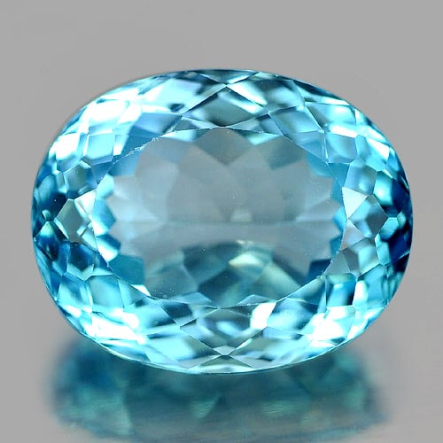 Natural Swiss Blue Topaz 17.80 Ct. Oval Shape 16.7 x 13.2 Mm Gemstone from Brazil: Product ID: 807164957 Product Name: Natural Blue Topaz Weight: 17.80 CT. Size: 16.7 x 13.2 x 9.2 MM. Shape: Oval Color: Blue Clarity:IF Luster: Good Gems Origin: Brazil Treatment: Treated Crystal Stru