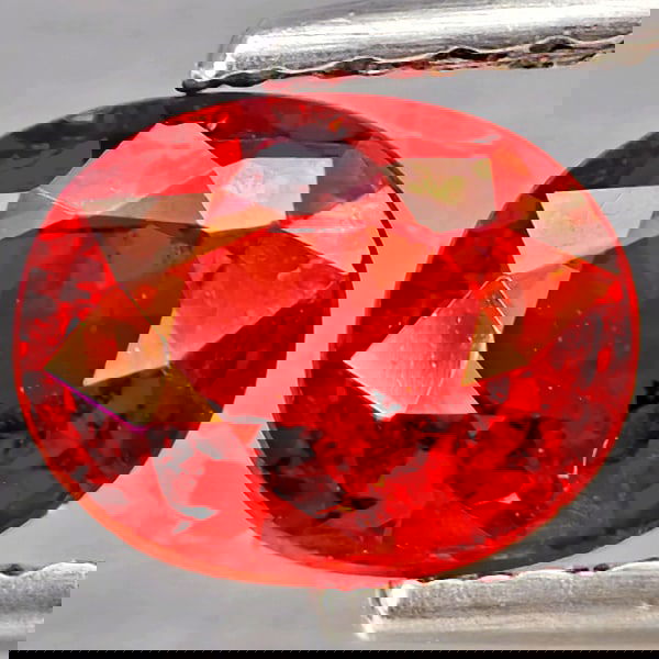 Natural Orangish Red Spessartine Garnet 0.91 Ct. Oval Shape 6.1 x 4.9 Mm Gemstones From Namibia: Product ID: 802937311 Product Name: Natural Garnet Weight: 0.91 CT. Size: 6.1 x 4.9 x 3.2 MM. Shape: Oval Shape Color: Orangish Red Clarity:SI1 Luster: Good Gems Origin: Namibia Treatment: Unheated Cr