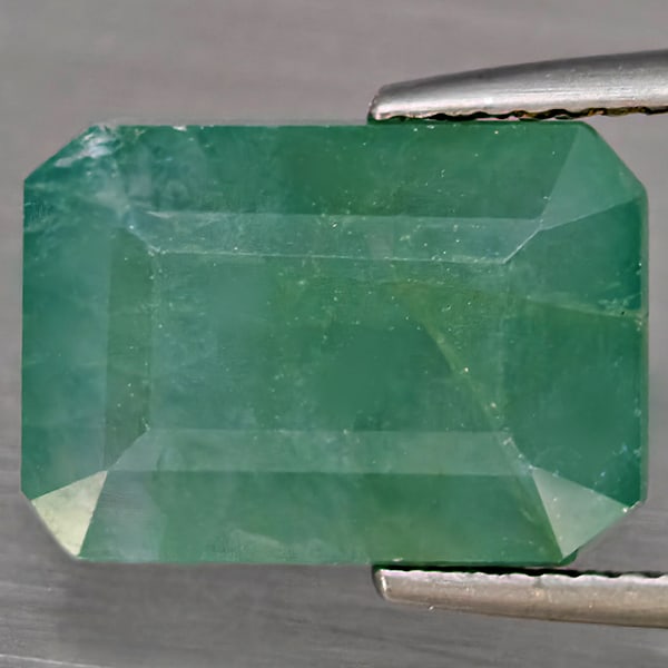 Natural Green Blueish Grandidierite 6.30 Ct. Octagon Shape 13.7 x 9.7 Mm Gemstone from Madagascar: Product ID: 803100061 Product Name: Natural Tsavorite Weight: 6.30 CT. Size: 13.7 x 9.7 x 5.6 MM. Shape: Octagon Color: Green Blueish Clarity:SI1 Luster: Good Gems Origin: Madagascar Treatment: Unheat