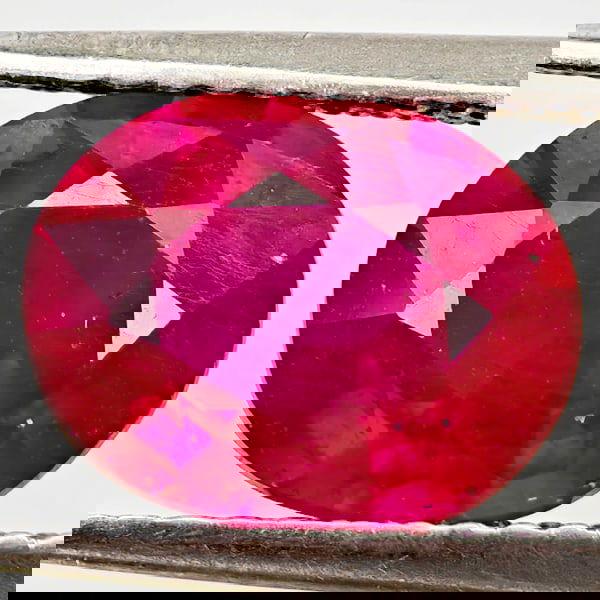 Natural Purplish Red Ruby 2.81 Ct. Oval Shape 9.2 x 7.4 Mm Gemstone From Madagascar (1 of 3)