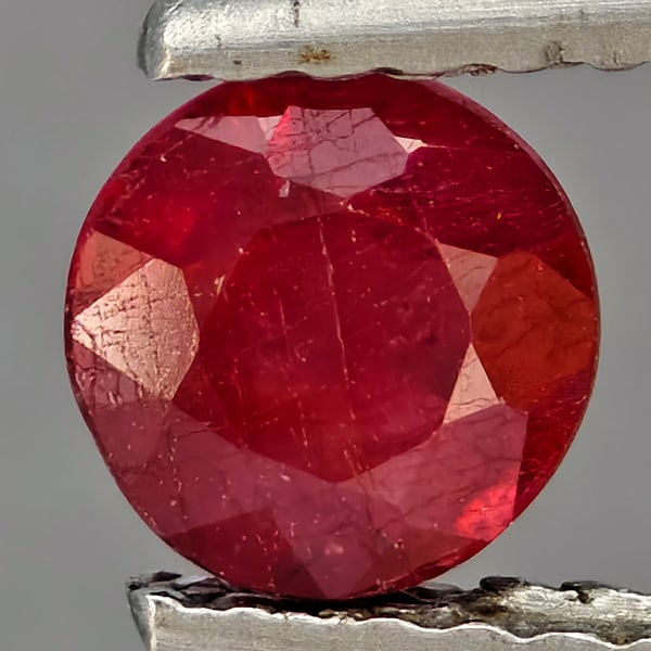 Natural Pinkish Red Ruby 0.70 Ct. Round Shape 5.1 Mm. Gemstone From Madagascar (1 of 3)