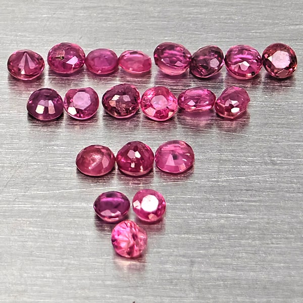 Natural Pink Red Ruby 0.76 Ct. 20 Pcs Round Shape 1.9 Mm Gemstone From Thailand (1 of 3)