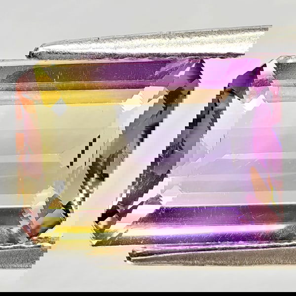 Natural Bi Color Ametrine 2.69 Ct. Octagon Shape 10.7 x 7.6 Mm Gemstone From Bolivia (1 of 3)