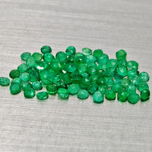 Natural Green Emerald 1.08 Ct. 80 Pcs Round Shape 1.5 Mm Gemstones From Columbia (1 of 3)