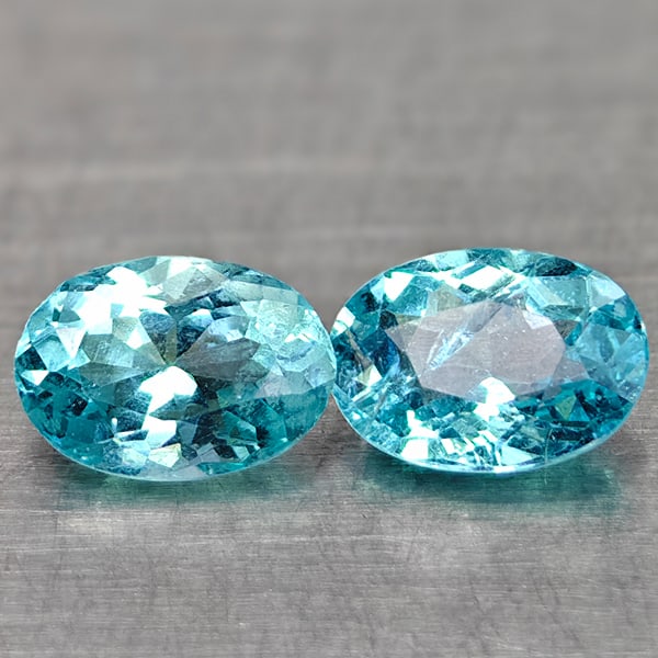Natural Neon Blue Paraiba Color Apatite 0.90 Ct. 2 Pcs Oval Shape 5.8 x 4.1 Mm Gemstones From: Product ID: 800613618 Product Name: Natural Apatite Weight: 0.90 CT. Size: 5.8 x 4.1 x 2.8 MM. Shape: Oval Color: Neon Blue Clarity:VSI Luster: Good Gems Origin: Tanzania Treatment: Unheated Crystal S