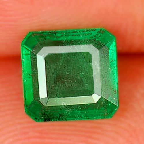 Natural Green Emerald 1.26 Ct. Octagon Shape 6.75 x 6.42 Mm. Gemstone: Product ID: 802403806 Product Name: Natural Emerald Weight: 1.26 CT. Size: 6.75 x 6.42 x 3.04 MM. Shape: Octagon Color: Green Clarity:SI1 Luster: Good Gems Origin: Columbia Treatment: Unheated Crystal