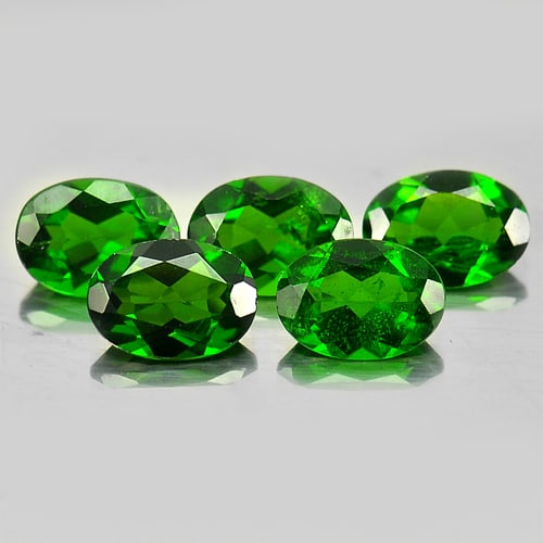 Natural Green Chrome Diopside Garnet 4.07 Ct. 5 Pcs. Oval Shape 7 x 5.2 Mm. Gemstone From Russia (1 of 3)
