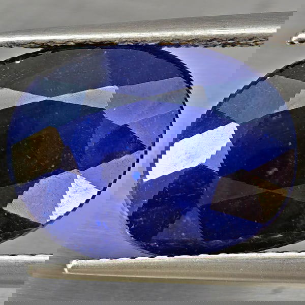 Natural Blue Sapphire 8.27 Ct. Oval Shape 13.1 x 10 Mm Gemstone from Madagascar: Product ID: 806012330 Product Name: Natural Blue Sapphire Weight: 8.27 CT. Size: 13.1 x 10 x 6.8 MM. Shape: Oval Color: Blue Clarity:SI1 Luster: Good Gems Origin: Madagascar Treatment: Heated (Lead-gl