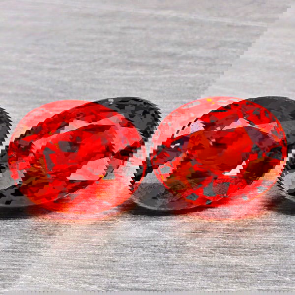 Natural Orange Red Spessartine Garnet 1.42 Ct. 2 Pcs Oval Shape 5.7 x 4.8 Mm Gemstones Namibia: Product ID: 802937093 Product Name: Natural Garnet Weight: 1.42 CT. Size: 5.7 x 4.8 x 3.2 MM. Shape: Oval Color: Orange Red Clarity:VVS Luster: Good Gems Origin: Namibia Treatment: Unheated Crystal St