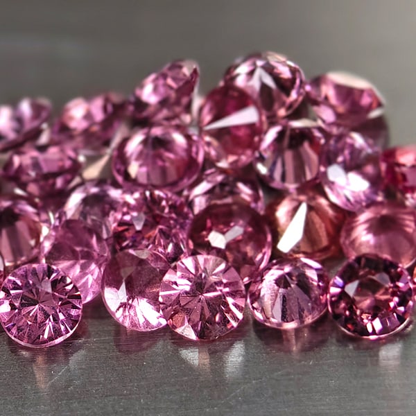 Natural Purplish Pink Rhodolite 2.87 Ct. 50 Pcs. Round Diamond Cut 2.4 Mm Gemstones From Madagascar (1 of 3)
