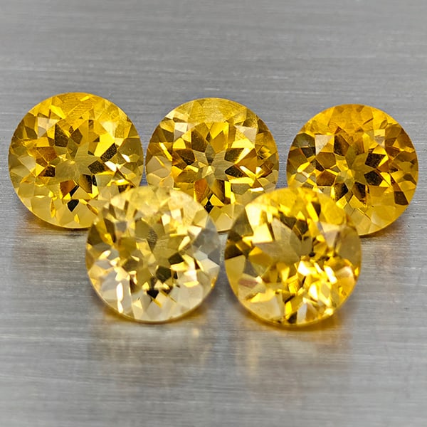 Natural Yellow Citrine 5.85 Ct. 5 Pcs Round Shape 7.2 Mm Gemstone from Brazil: Product ID: 801815444 Product Name: Natural Citrine Weight: 5.85 CT. Size: 7.2 x 7.2 x 5 MM. Shape: Round Shape Color: Yellow Clarity:VSI Luster: Good Gems Origin: Brazil Treatment: Unheated Crystal S