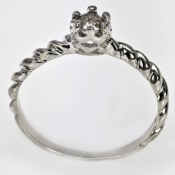 925 Sterling Silver Ring Jewelry 1.68 Grams With Natural Diamond 0.11 Ct. Size 6.5: Product ID: 502100578 Product Type: 925 Sterling Silver Fine Jewelry Jewelry Weight: 1.68 Grams. Gemstones Color: Champagne Metal: Solid Silver 92.5%. Gemstone Detail: Diamond At Your Service: At Trea