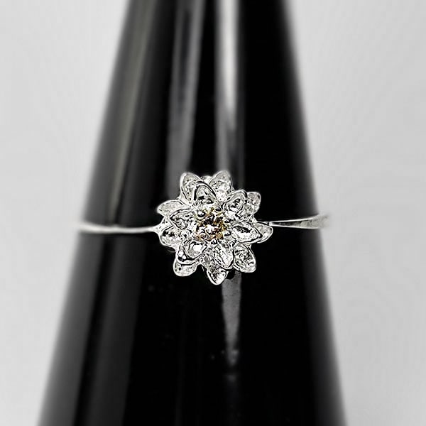 925 Sterling Silver Ring Jewelry 0.90 G. With Natural Diamond 0.04 Ct. Size 7.5 (1 of 3)