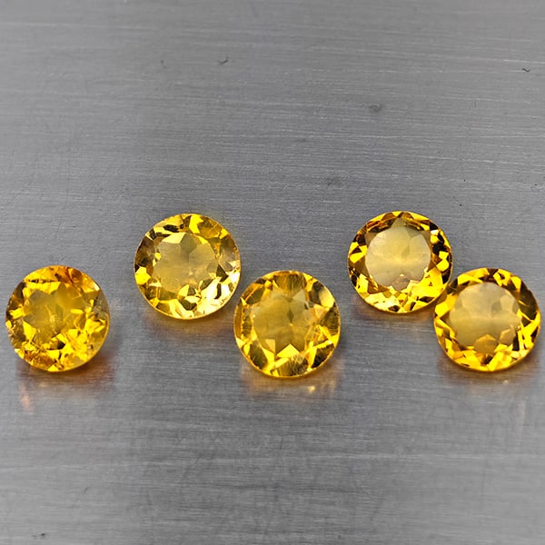 Natural Yellow Citrine 5.82 Ct. 5 Pcs Round Shape 7.2 Mm Gemstone from Brazil: Product ID: 801815475 Product Name: Natural Citrine Weight: 5.82 CT. Size: 7.2 x 7.2 x 3.6 MM. Shape: Round Color: Yellow Clarity:VSI Luster: Good Gems Origin: Brazil Treatment: Unheated Crystal Struc
