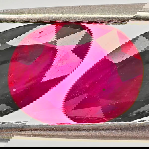 Natural Purplish Red Ruby 2.36 Ct. Oval Shape 9 x 6.9 Mm Gemstone From Madagascar (1 of 3)