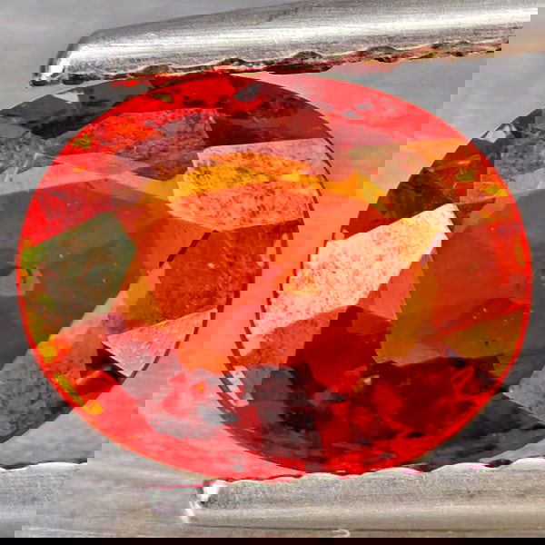 Natural Orangish Red Spessartine Garnet 0.92 Ct. Oval Shape 6.6 x 5.4 Mm Gemstones From Namibia: Product ID: 802937257 Product Name: Natural Garnet Weight: 0.92 CT. Size: 6.6 x 5.4 x 2.8 MM. Shape: Oval Shape Color: Orangish Red Clarity:SI1 Luster: Good Gems Origin: Namibia Treatment: Unheated Cr