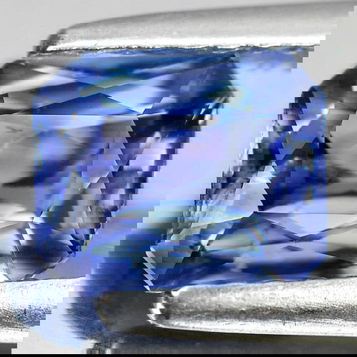 Certified Natural Violetish Blue Tanzanite 1.08 Ct. Octagon Shape 6.79 x 5.69 Mm. Gemstone from: Product ID: 807005338 Product Name: Natural Tanzanite Weight: 1.08 CT. Size: 6.79 x 5.69 x 3.30 MM. Shape: Octagon Color: Blue Clarity:VSI Luster: Good Gems Origin: Tanzania Treatment: Heated Crystal